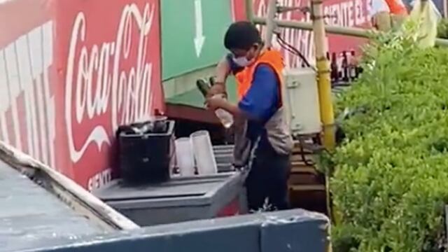 Venden cerveza rebajada en el Estadio Universitario.