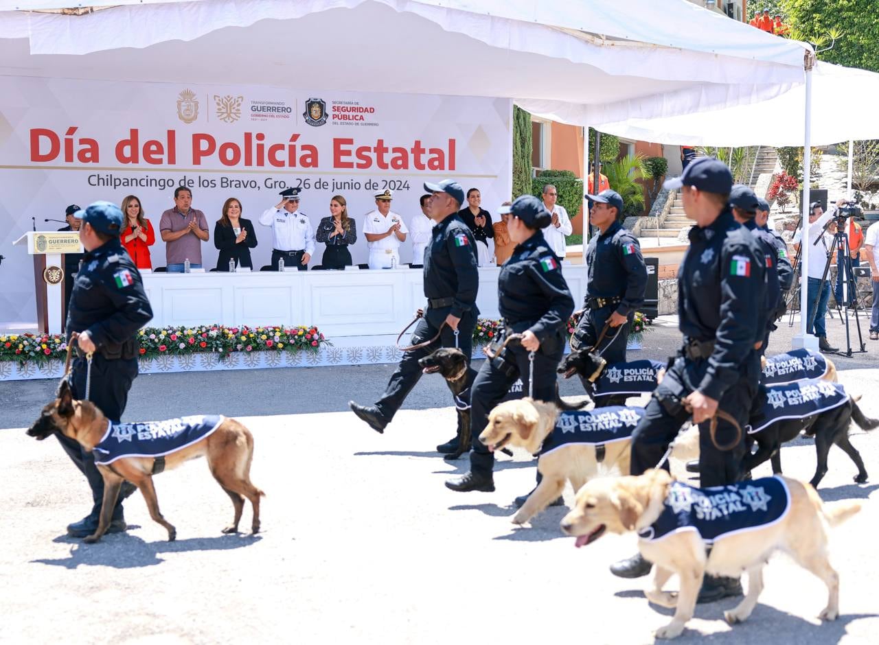 Evelyn Salgado en el Día del Policía