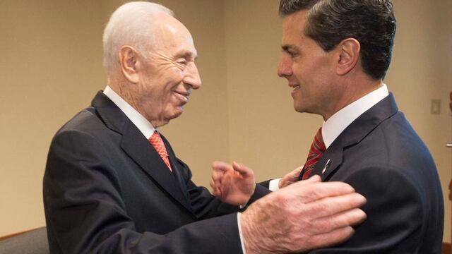 Enrique Peña Nieto con Shimon Peres