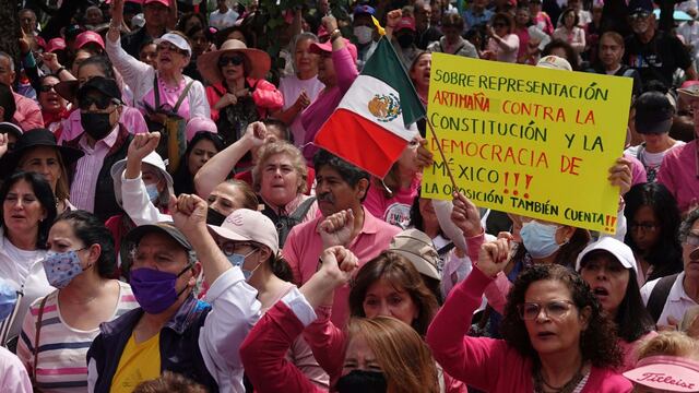 INE aprueba requisitos para nuevos partidos políticos