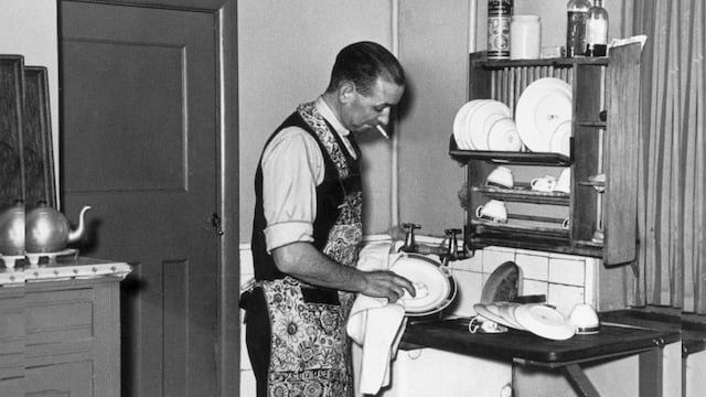 Ayuda de hombres en el hogar aumenta el riesgo de divorcio, dice estudio