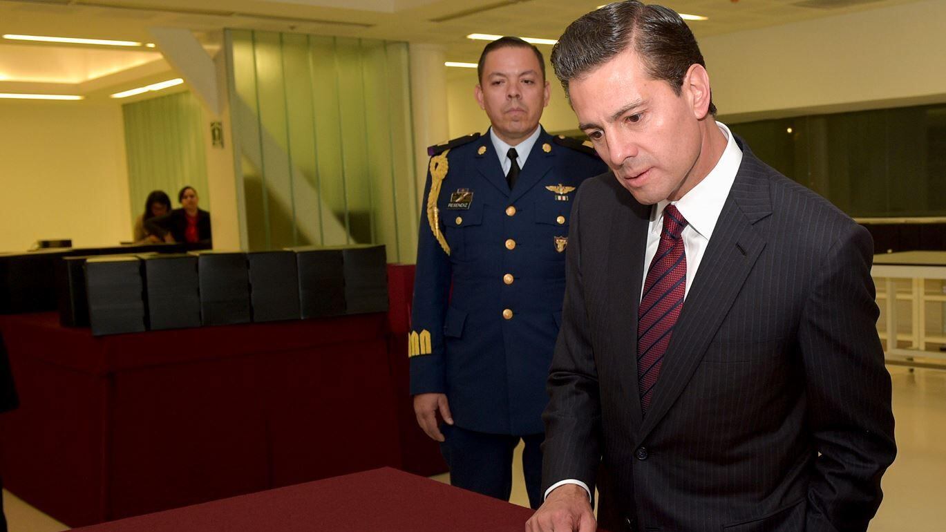 Peña Nieto ordenó el espionaje de opositores con "Los Maléficos".