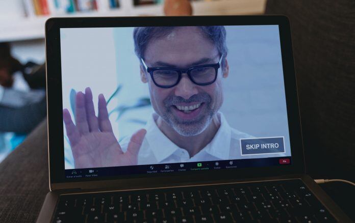 Omitir intro en videollamadas con los jefes