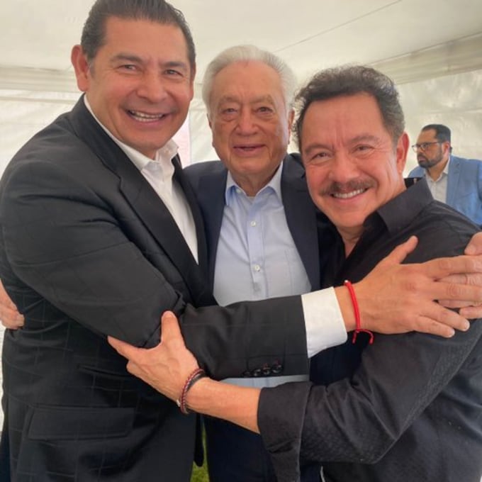 Bartlett, Mier y el equipo poblano de la 4T