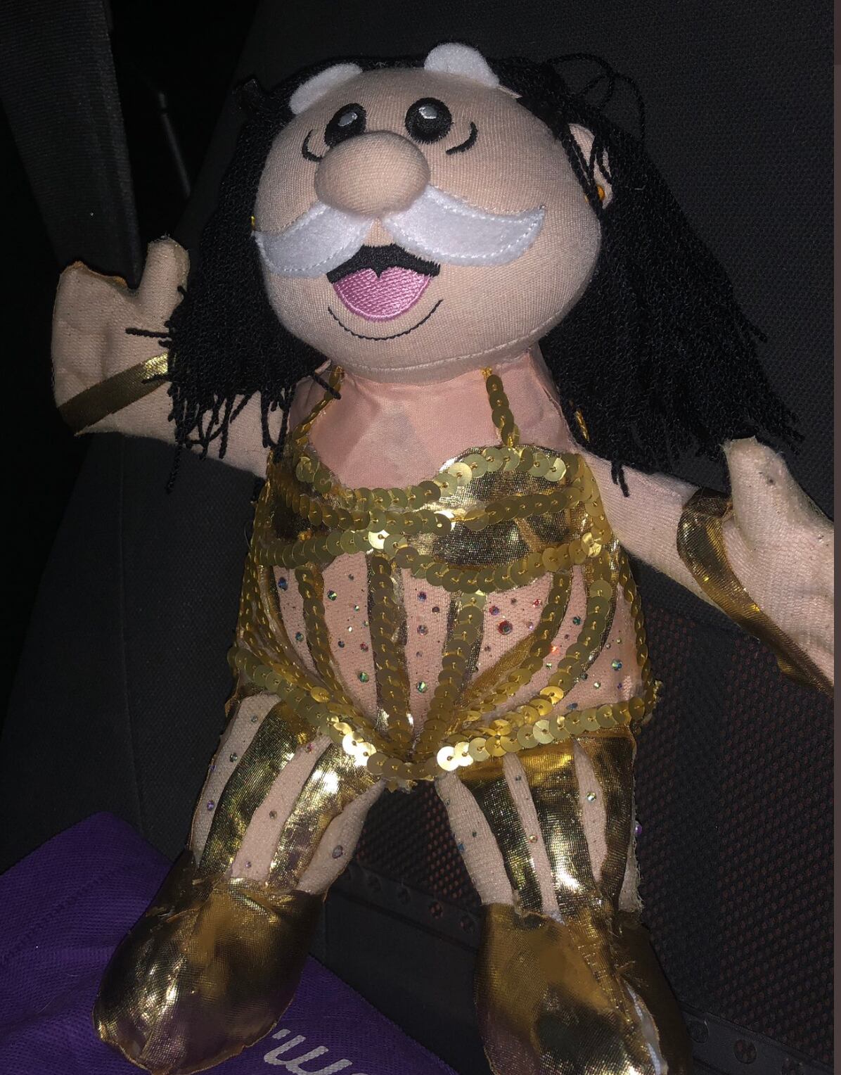 Dr. Simi tuneado como Dua Lipa