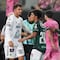Jugadores de León buscaron saludar a Messi, pero él se fue directo al vestidor
