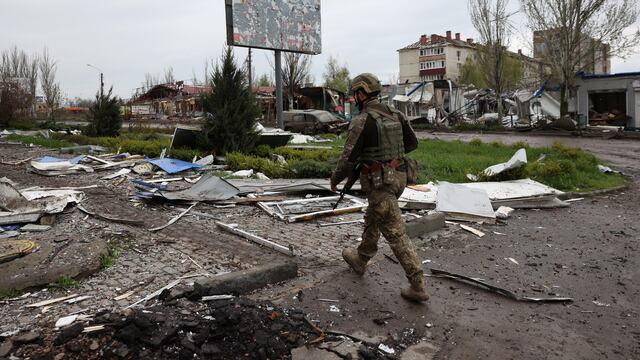 Guerra Rusia Ucrania, Bajmut, ciudad de la batalla entre los ejércitos rusos y ucranianos