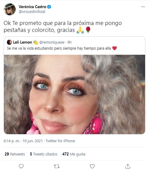 Verónica Castro presume su cabello al natural