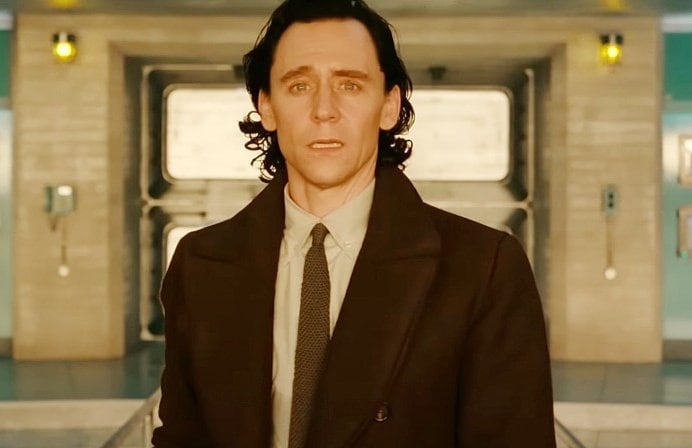 Tom Hiddleston como Loki en la temporada 2