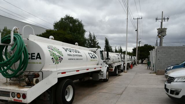 San Luis Potosí amplía distribución gratuita de agua con pipas