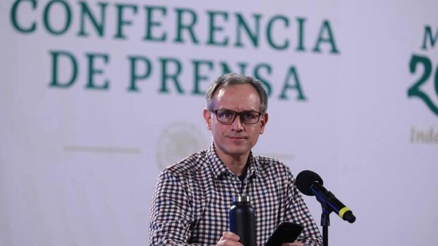 Hugo López-Gatell en la conferencia de coronavirus