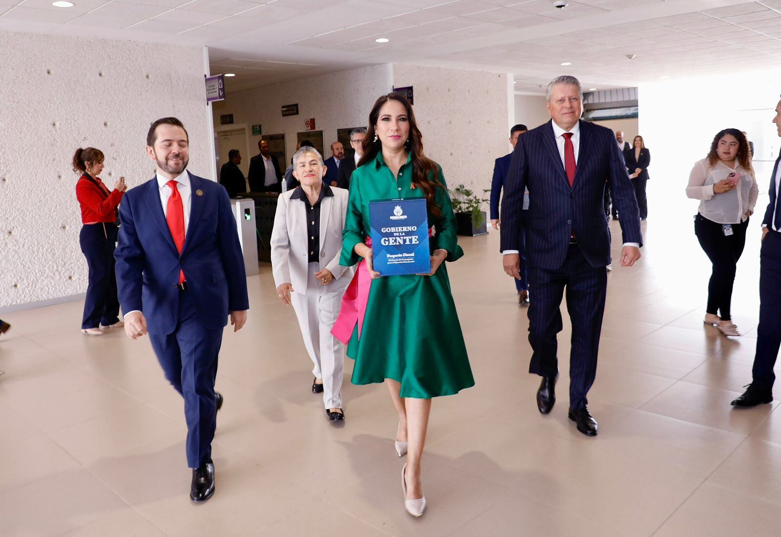 Libia Dennise presenta Paquete Fiscal 2026 al Congreso de Guanajuato.