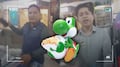 Lord Palomera desata polémica en Cinépolis por coleccionable de Yoshi