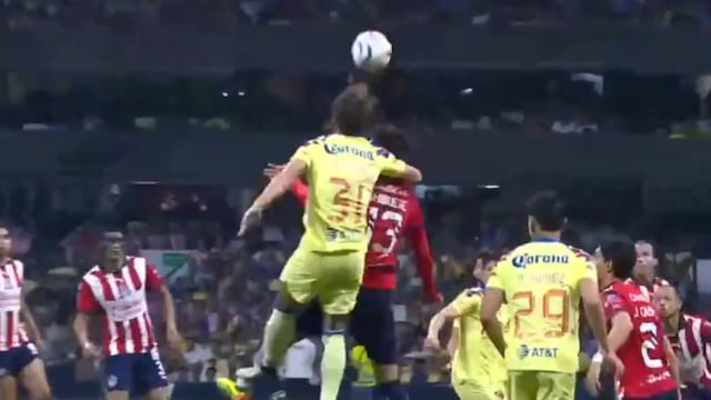 Revelan audios sobre la posible falta en gol del América