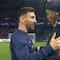 Lionel Messi y Ronaldinho se funden en emotivo abrazo previo al partido del PSG