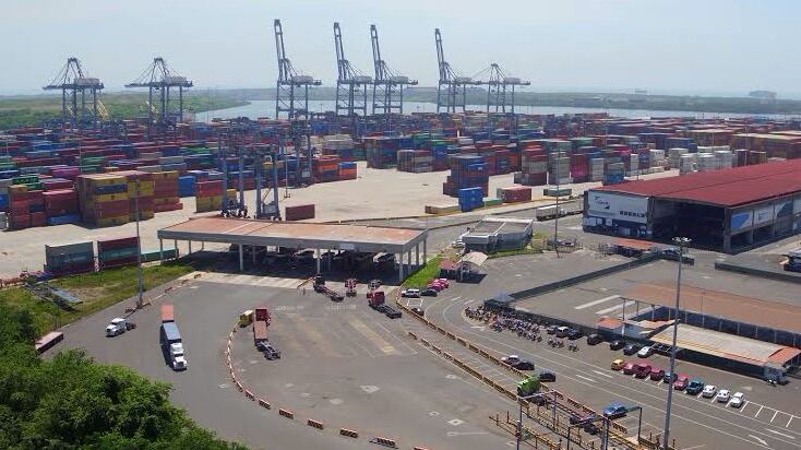 Despedirían a trabajadores de aduanas en México