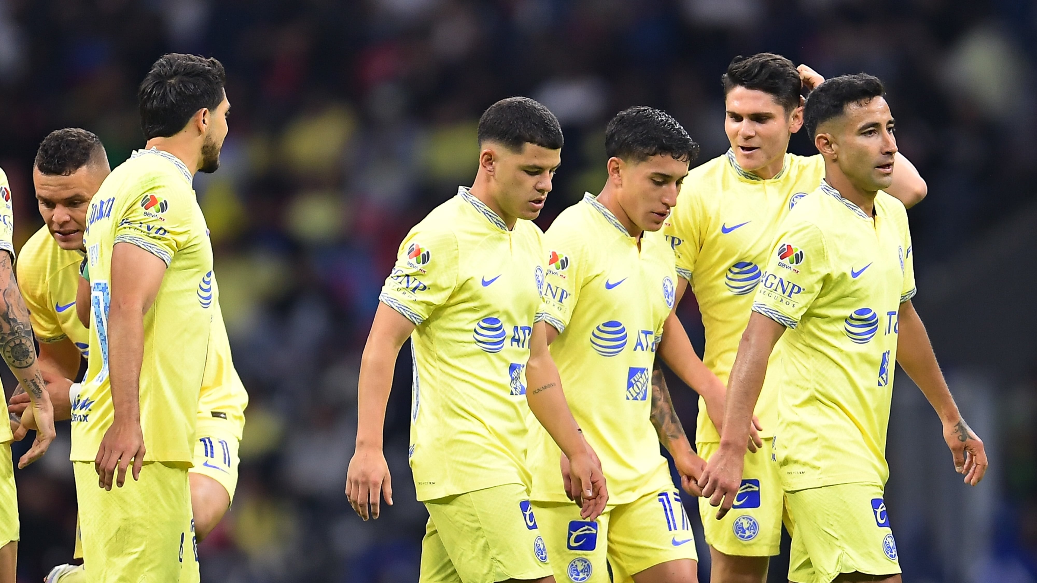 Se busca entrenador
