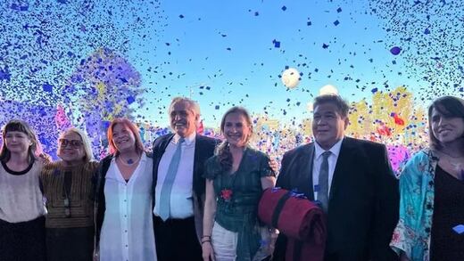 Beatriz Gutiérrez pide “unión de hombres y mujeres” en acto por el Día Internacional de la Mujer