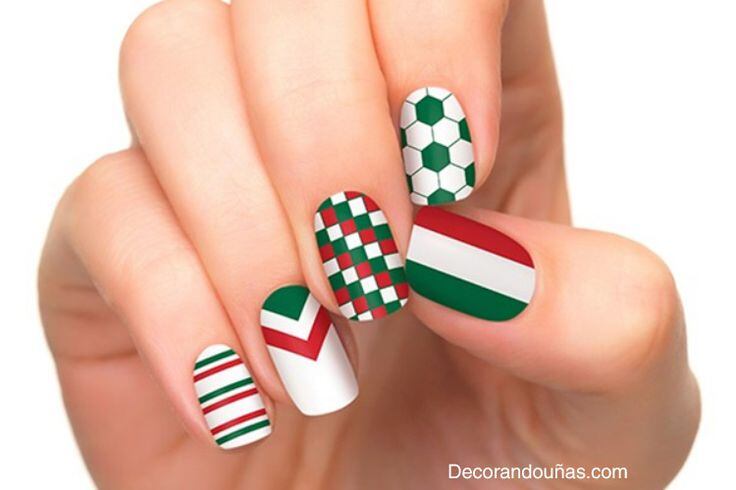 Diseños de uñas para las fiestas patrias: ¡Goooooool!
