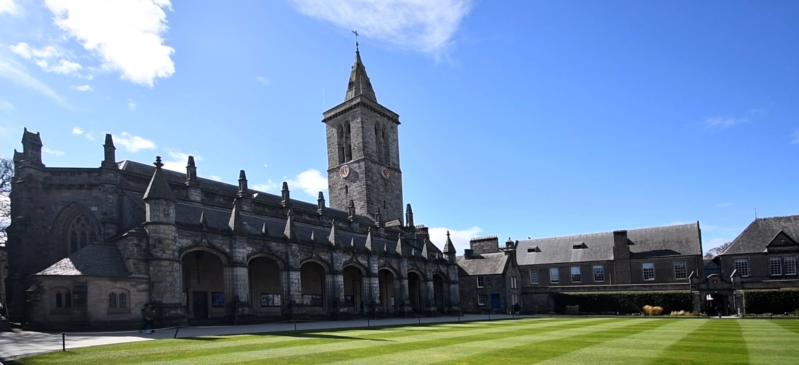 BUAP fortalece vínculos con universidad de Escocia