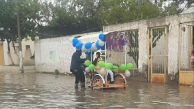 Caravana de graduación en triciclo