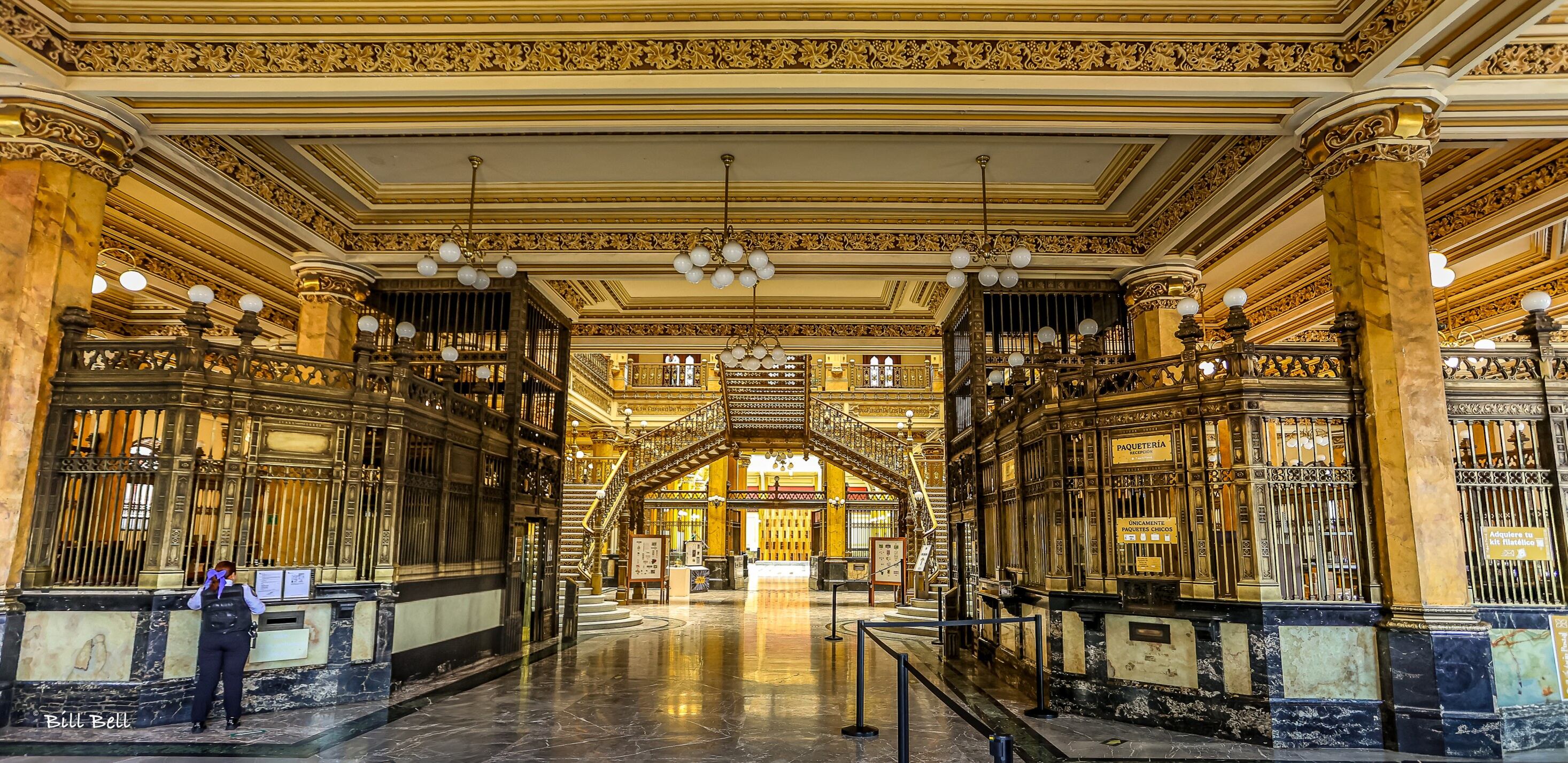 Palacio Postal de CDMX sufrió daños