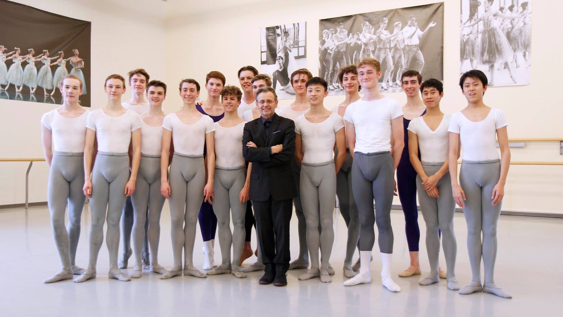 Por primera vez, se gradúan más hombres que mujeres en escuela de ballet