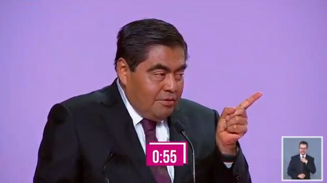 Miguel Barbosa en debate a gubernatura de Puebla.