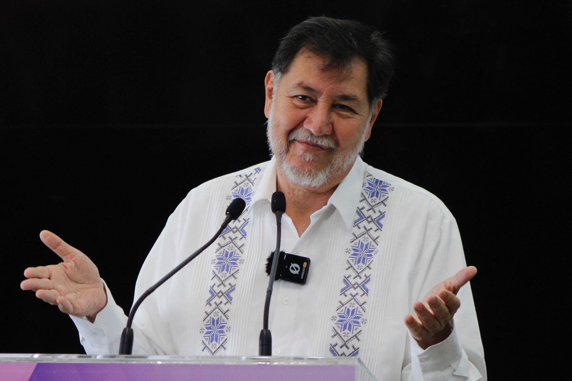 Gerardo Fernández Noroña se burla de Marko Cortés tras ser humillado por Javier Lozano