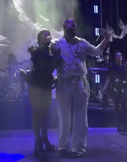 Fiesta de Carin León