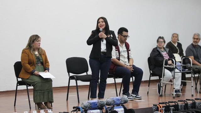 Gobierno de Iztacalco fortalece apoyo a grupos vulnerables con programas sociales