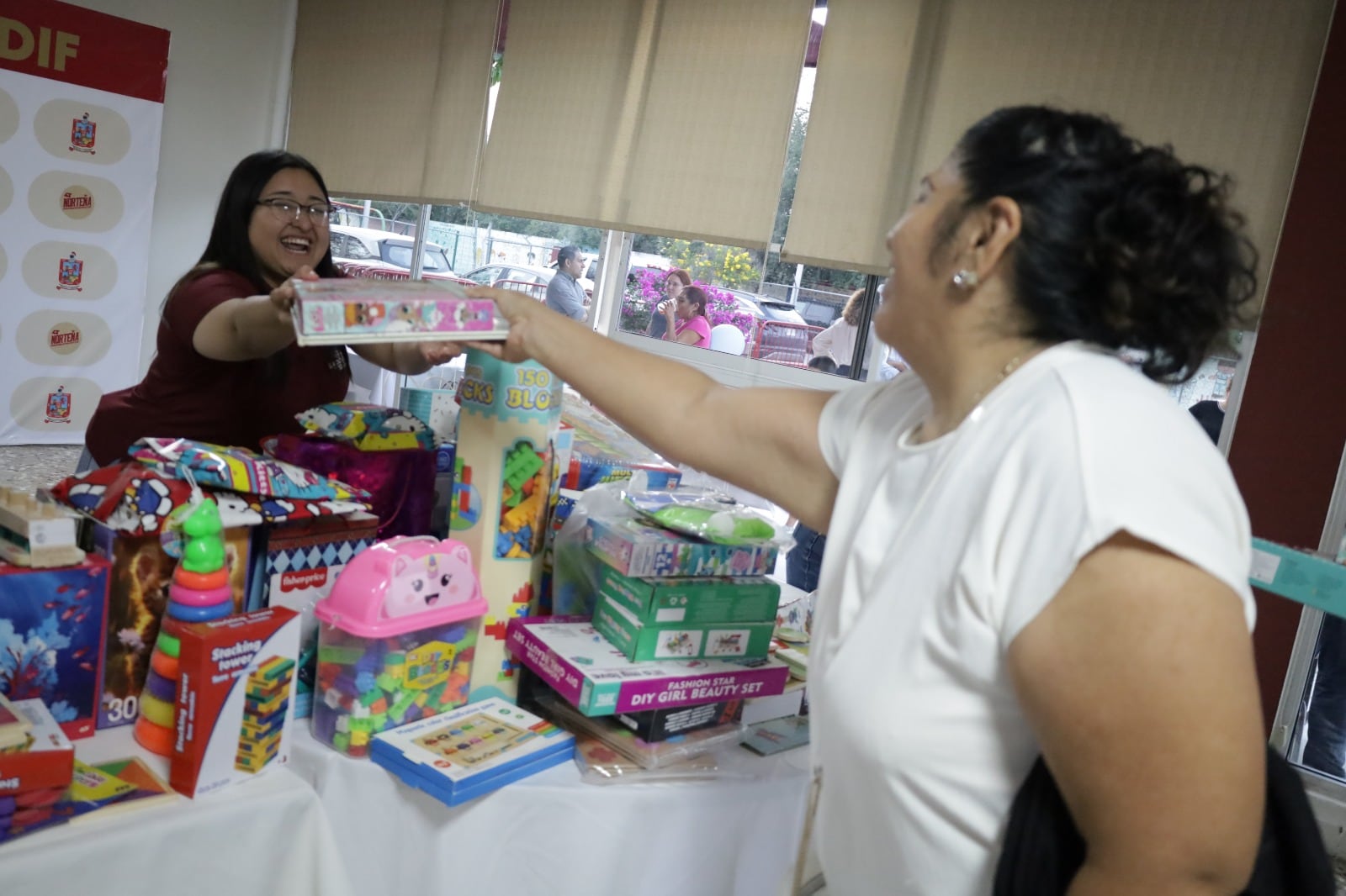 DIF Escobedo impulsa apoyo a familias de niñas y niños con autismo