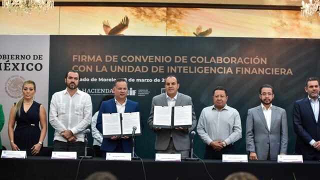 Cuauhtémoc Blanco y Santiago Nieto. Convenio de colaboración.