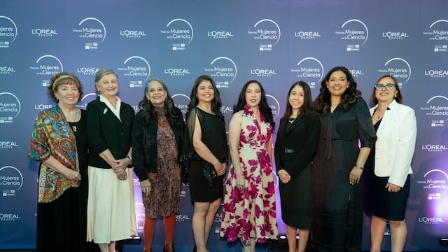 L’Oréal, UNESCO y la AMC reconocen a científicas mexicanas