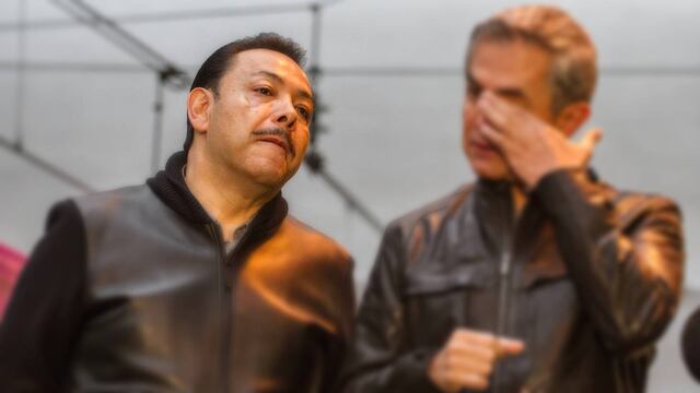 Héctor Serrano (izq), secretario de Movilidad.