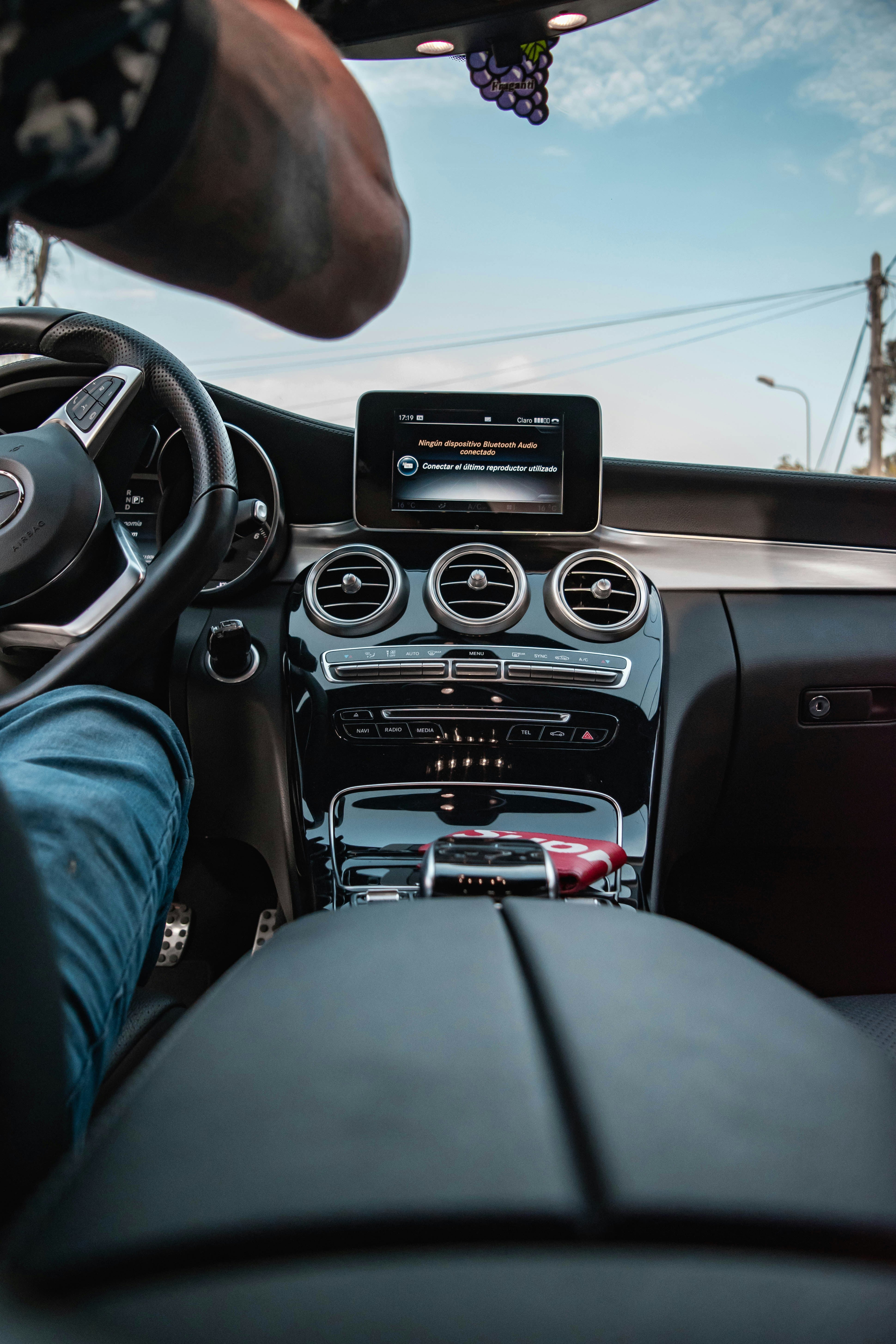 Tip para enfriar el auto rápido sin aire acondicionado