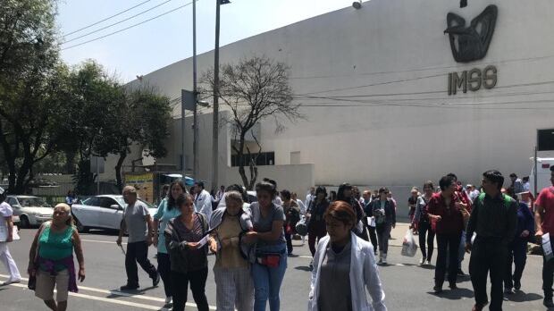 Confirman cierre de 9 unidades del IMSS en Coahuila