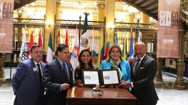Mara Lezama Espinosa. 50 aniversario de Cancún.