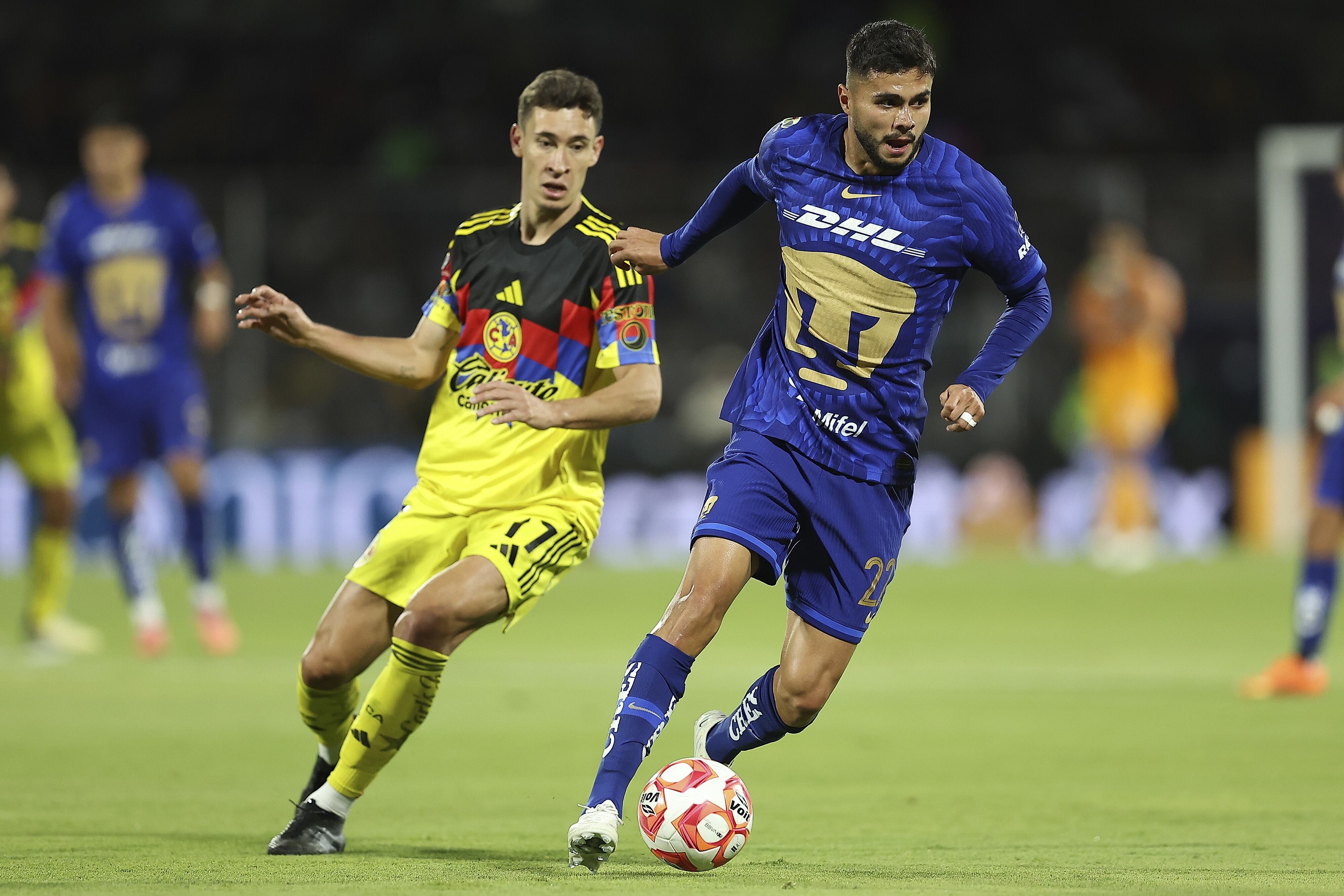 Pumas enfrentó al América en la Jornada 12 de la Liga MX.