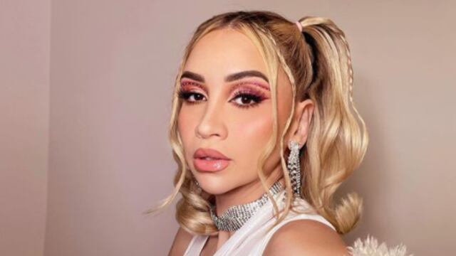 Daniela Rodrice luce vestido transparente.