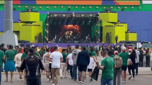 El FIFA Fan Fest abrió en el Zócalo y ya se reportan incidentes