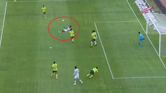 Avilés Hurtado anotó un gran gol de chilena