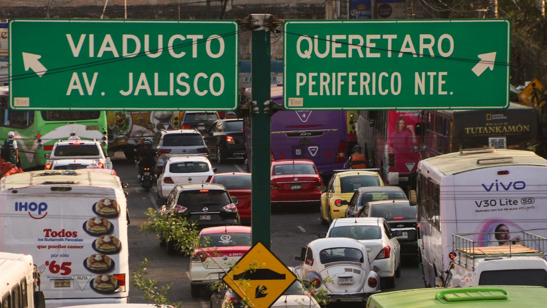 Contingencia ambiental: Doble hoy no circula sábado 24 de febrero CDMX; te decimos qué carros se quedan en casa todo el día