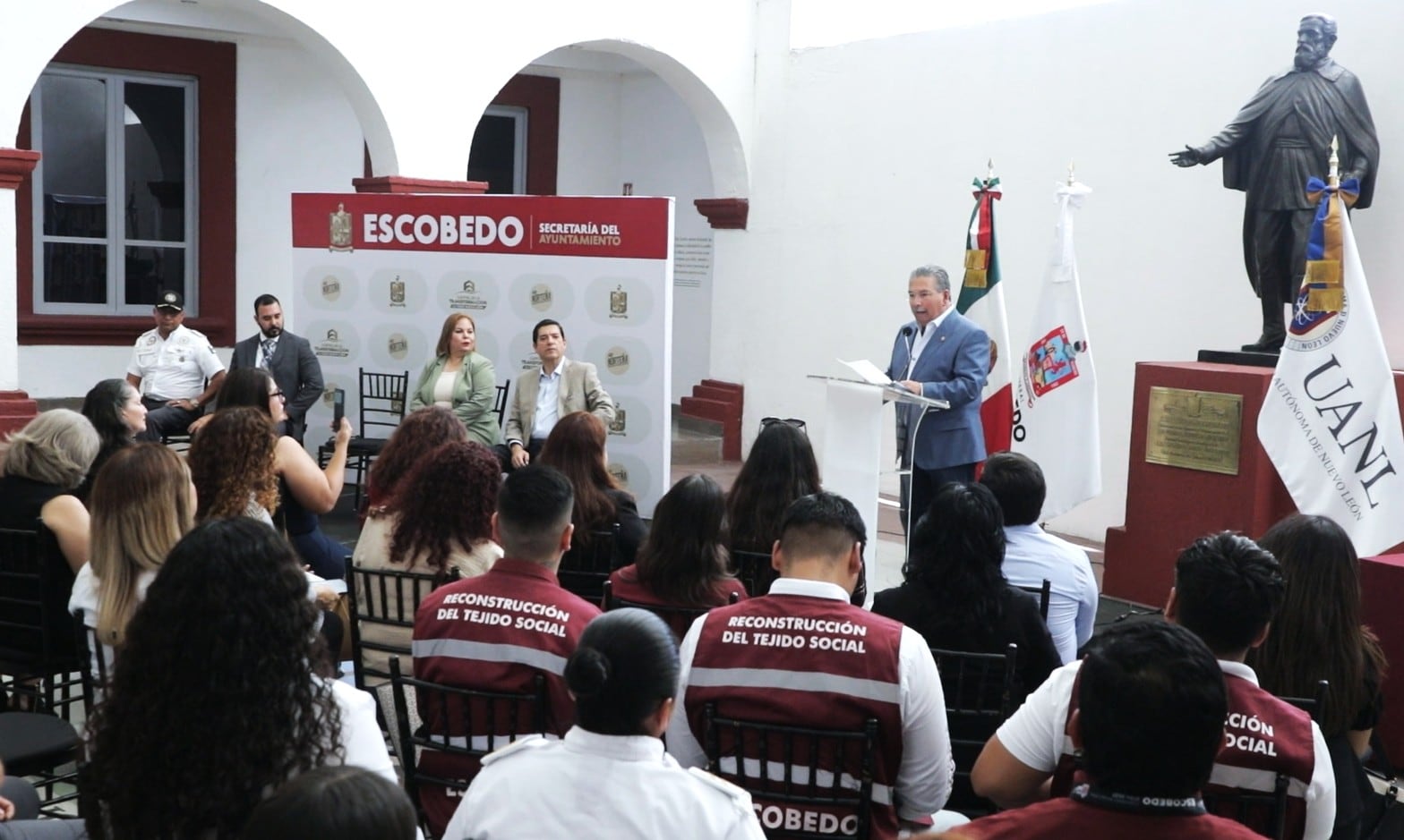 Gobierno de Escobedo capacita facilitadores para resolver conflictos vecinales.