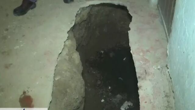 Socavón en casa de Álvaro Obregón