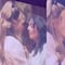El beso de Belinda y Regina Blandón en Mentiras, La Serie (VIDEO)