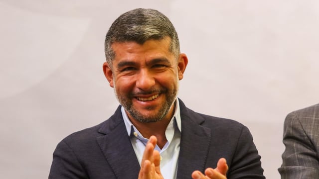 El alcalde de Miguel Hidalgo, Mauricio Tabe entrego reconocimientos a policías de esa demarcación.