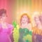 El video en YouTube de Castillos que canta el elenco de Mentiras, La Serie incluida Belinda