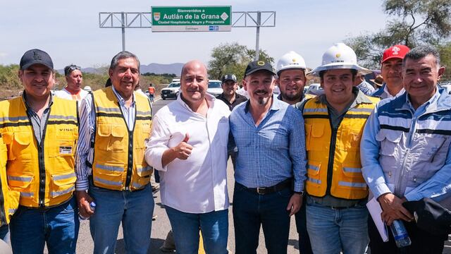 Enrique Alfaro inaugura la carretera Autlán-Villa Purificación - Chamela