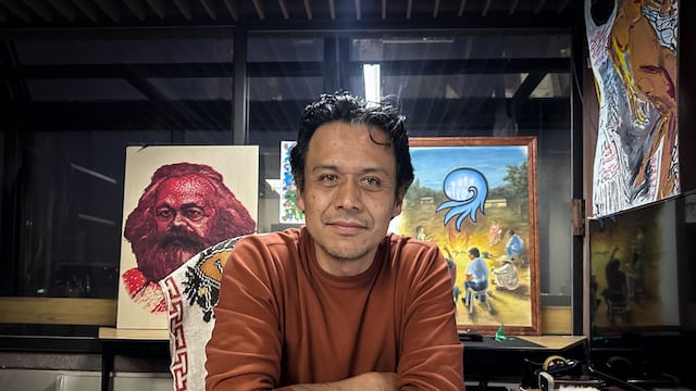 Marx Arriaga se mantiene en la SEP